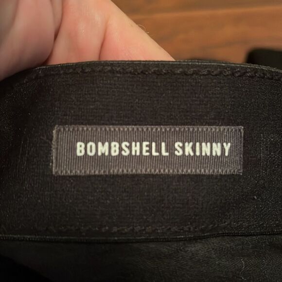 Torrid Black Distressed Ripped Bombshell Skinny Jeans - Picture 13 of 14